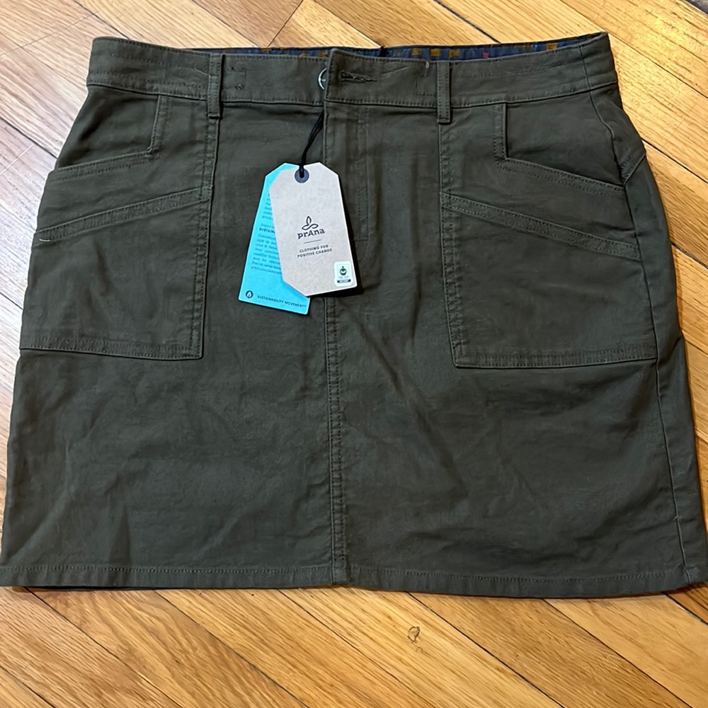 New Women's Prana Size 12 Nikit Skirt